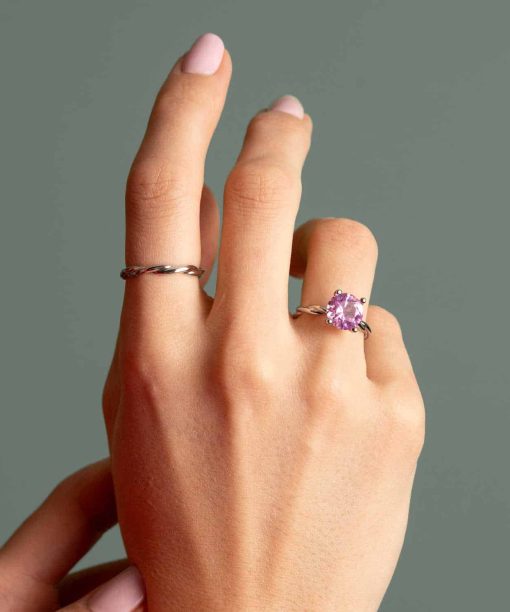Ring i gull med syntetisk spinell - Bilde 4