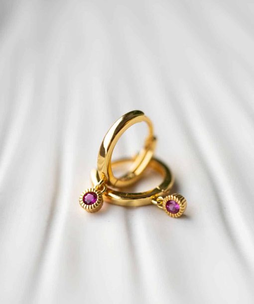 Øreringer i sølv med ruby zirkonia - Bilde 4