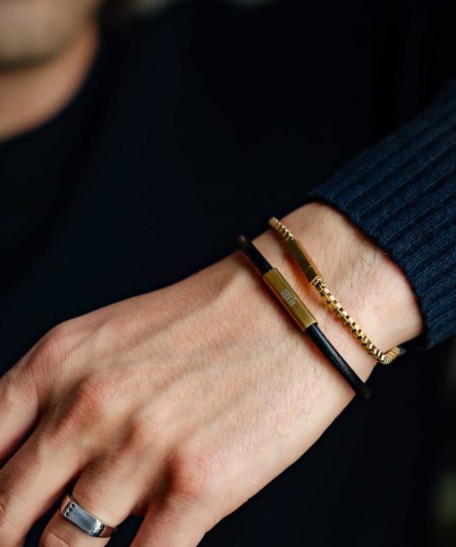 Alternative view of Armbånd i forgylt børstet stål