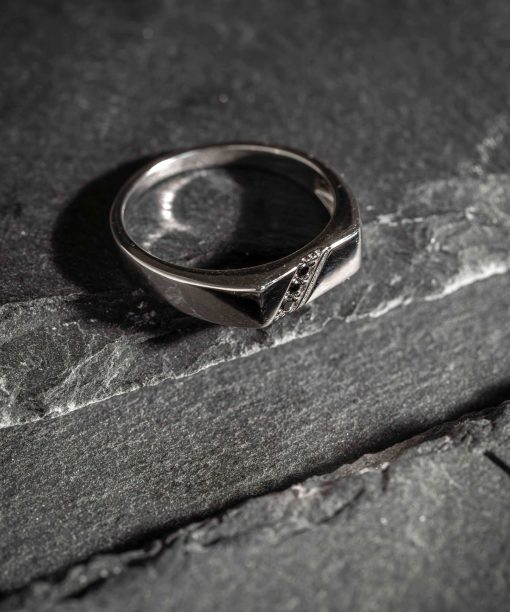 Ring i 925 sølv med sorte steiner - Bilde 5