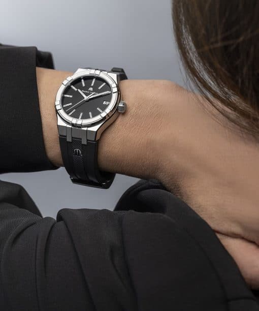 Alternative view of Maurice Lacroix Aikon Quartz 35mm - AI1106-SS000-350-2