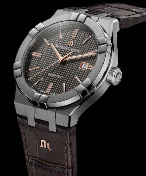 Alternative view of Maurice Lacroix Aikon Automatic 42mm - AI6008-SS001-331-1