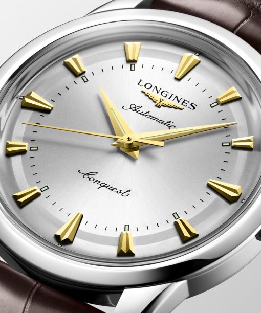 Alternative view of Longines Conquest Heritage 40mm - L1.650.4.72.0