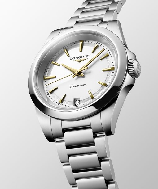 Alternative view of Longines Conquest 34mm - L3.460.4.12.6