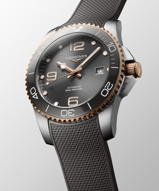 Alternative view of Longines HydroConquest Ceramic 41mm - L3.781.3.78.9
